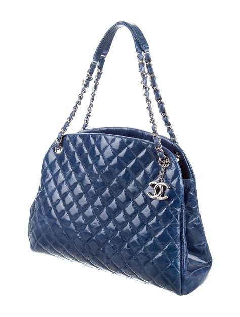 chanel gift bag price|chanel mademoiselle bag.